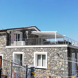 new-penthouse-cinque-terre-tuscany-liguria-lerici-4.hotelitalianriviera.com/