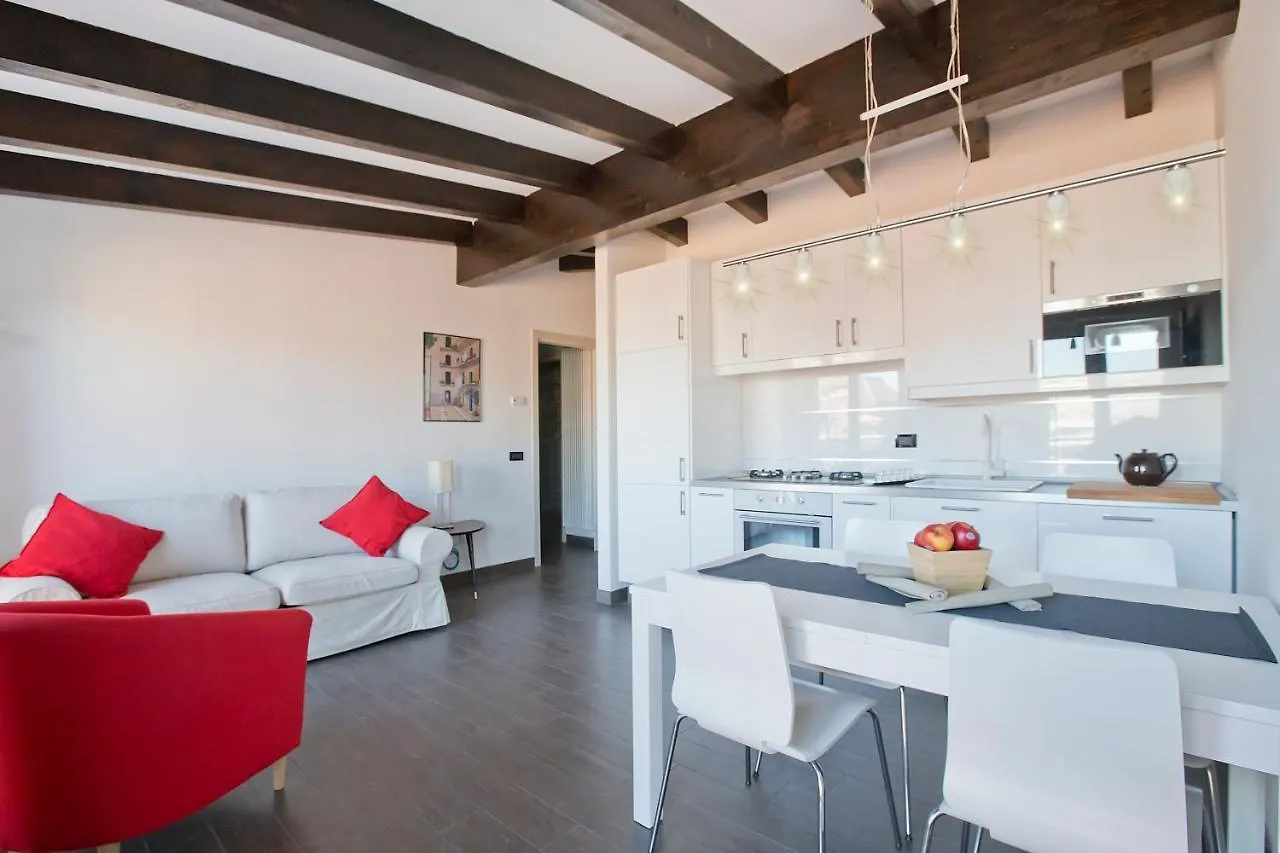 Apartment Imhome - Ripamonti Milan